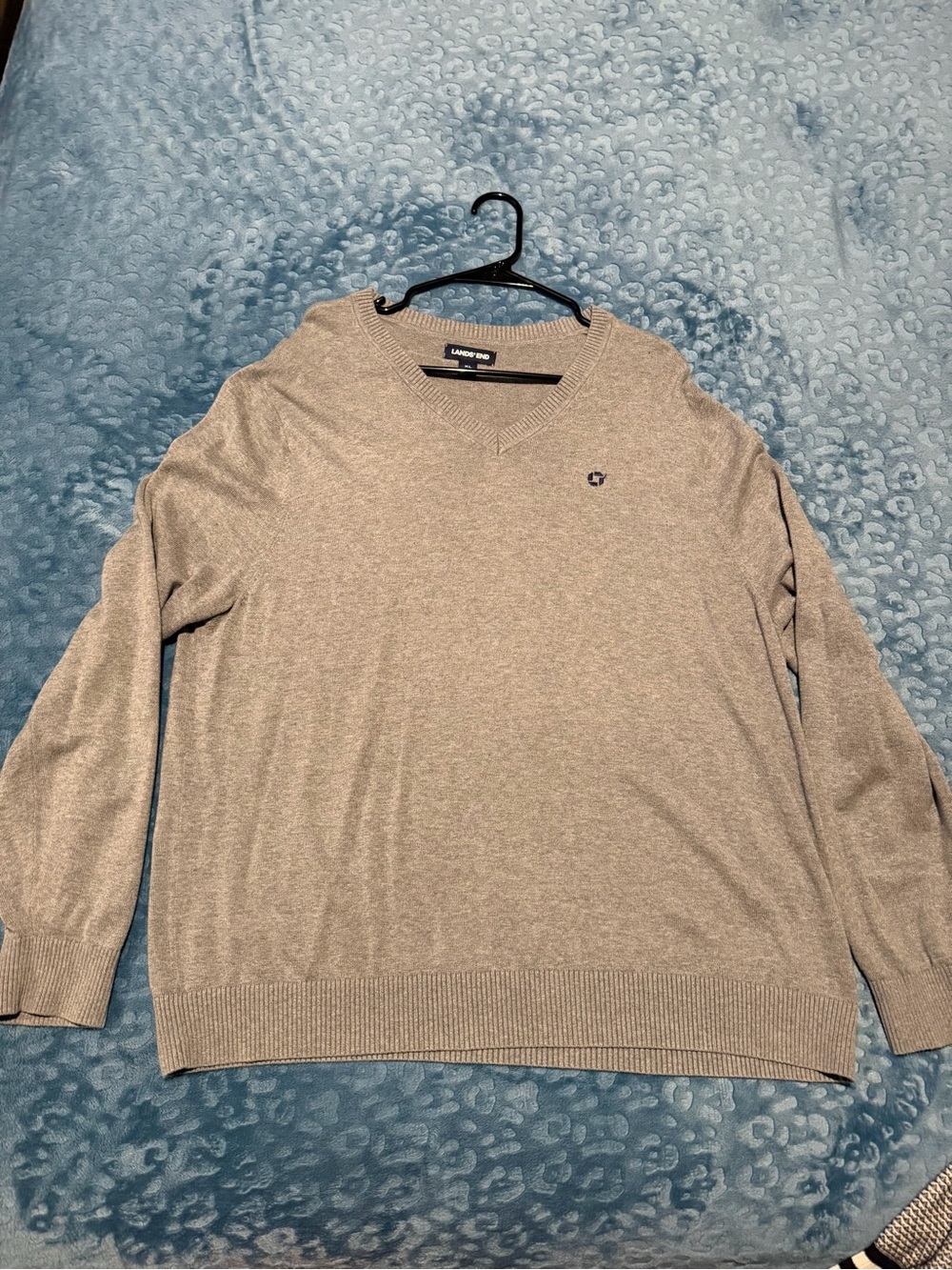 Chase Bank Lands' End Light Grey V-Neck Sweater